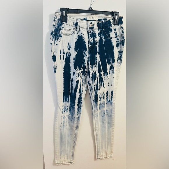 Jessica Simpson- Tie-Dye Blue and White Jeans - Picture 1 of 2